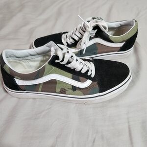 Van's